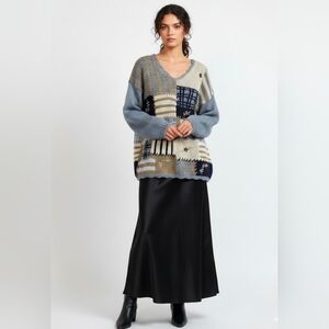 Patchwork Knit V-Neck Sweater - Multicolor